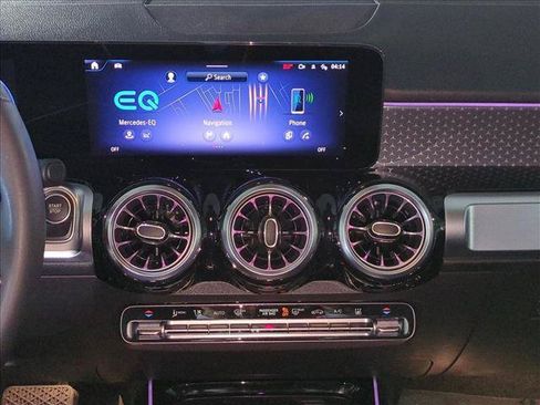 Certified 2024 Mercedes-Benz EQB 250+ image 18