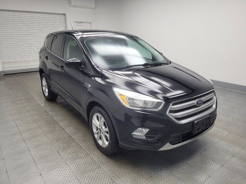 Used 2017 Ford Escape SE image 13