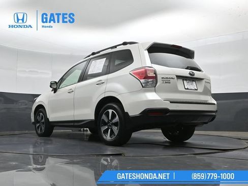 Used 2018 Subaru Forester 2.5i Premium AWD/4WD image 43