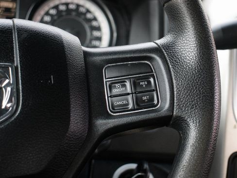 Used 2018 RAM 2500 SLT AWD/4WD image 22