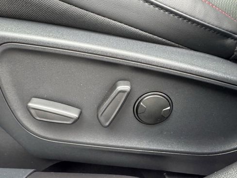 New 2026 Ford Escape ST-Line Select w/ Equipment Group 401A image 29