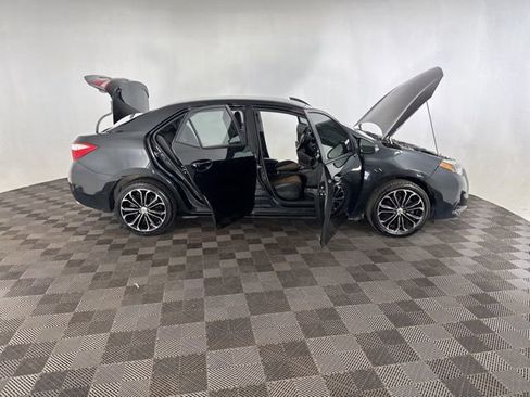 Used 2015 Toyota Corolla S FWD image 16