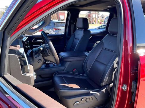 Used 2023 GMC Sierra 1500 Denali w/ Denali Reserve Package image 8