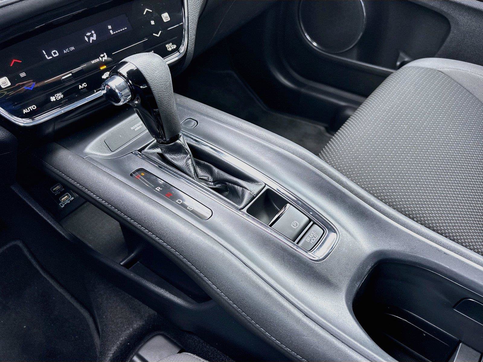 Used 2019 Honda HR-V EX image 19