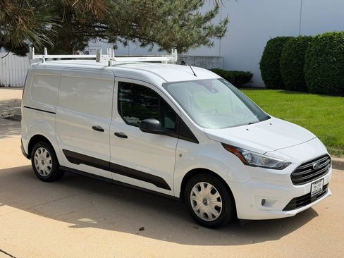 Used 2022 Ford Transit Connect XLT FWD image 3