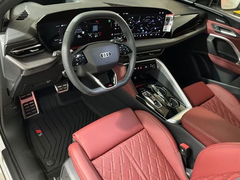 New 2025 Audi SQ5 Premium Plus image 16