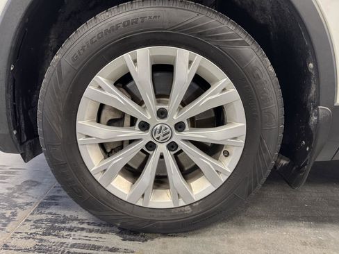 Used 2019 Volkswagen Tiguan S w/ Driver Assistance Package image 10