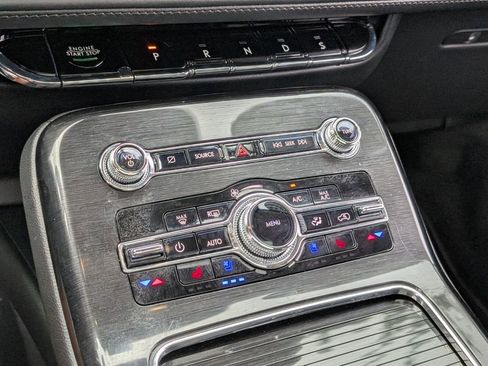 Used 2022 Lincoln Nautilus Reserve w/ Equipment Group 201A image 24