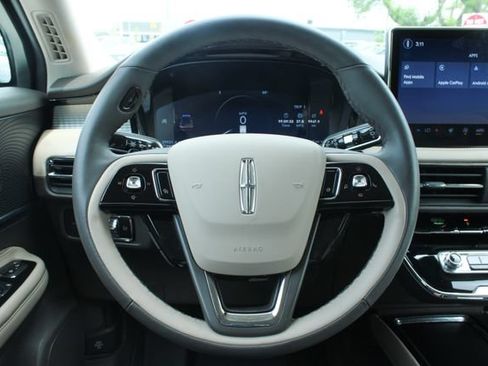Used 2023 Lincoln Corsair AWD w/ Equipment Group 101A image 25