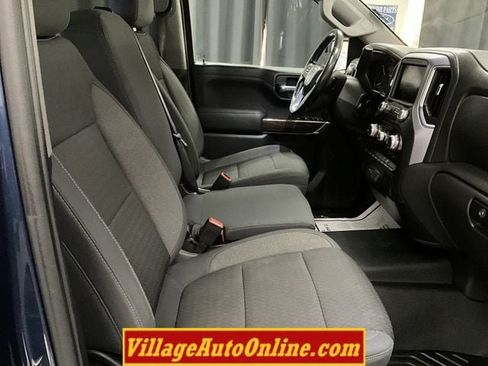 Used 2019 GMC Sierra 1500 SLE w/ SLE Value Package AWD/4WD image 40