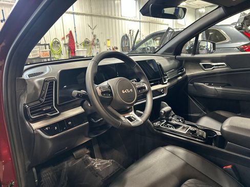 Used 2025 Kia Sportage X-Line AWD/4WD image 15