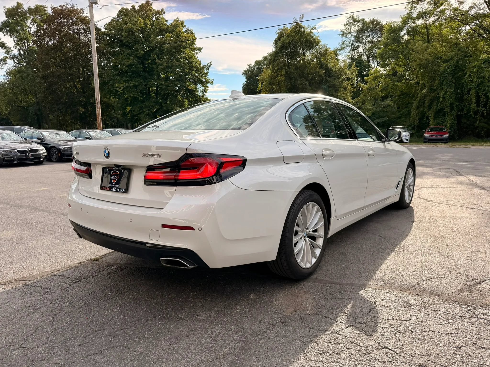 Used 2022 BMW 530i xDrive w/ Premium Package AWD/4WD image 6