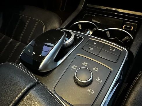 Used 2017 Mercedes-Benz GLE 350 4MATIC image 25
