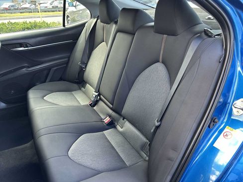 Used 2019 Toyota Camry LE FWD image 22