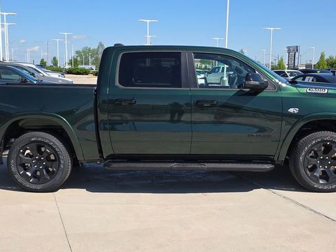 New 2026 RAM 1500 Big Horn AWD/4WD image 7