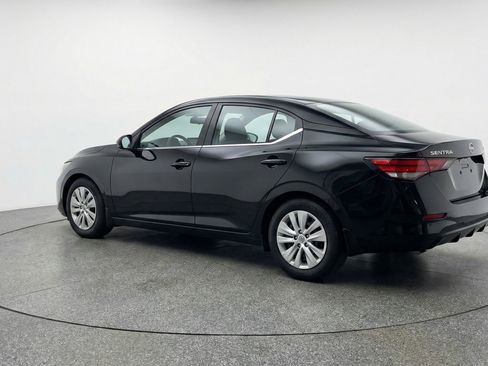 Used 2025 Nissan Sentra S FWD image 6