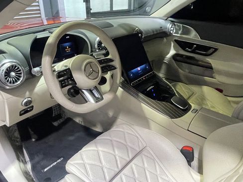 Used 2025 Mercedes-Benz AMG GT 55 image 8