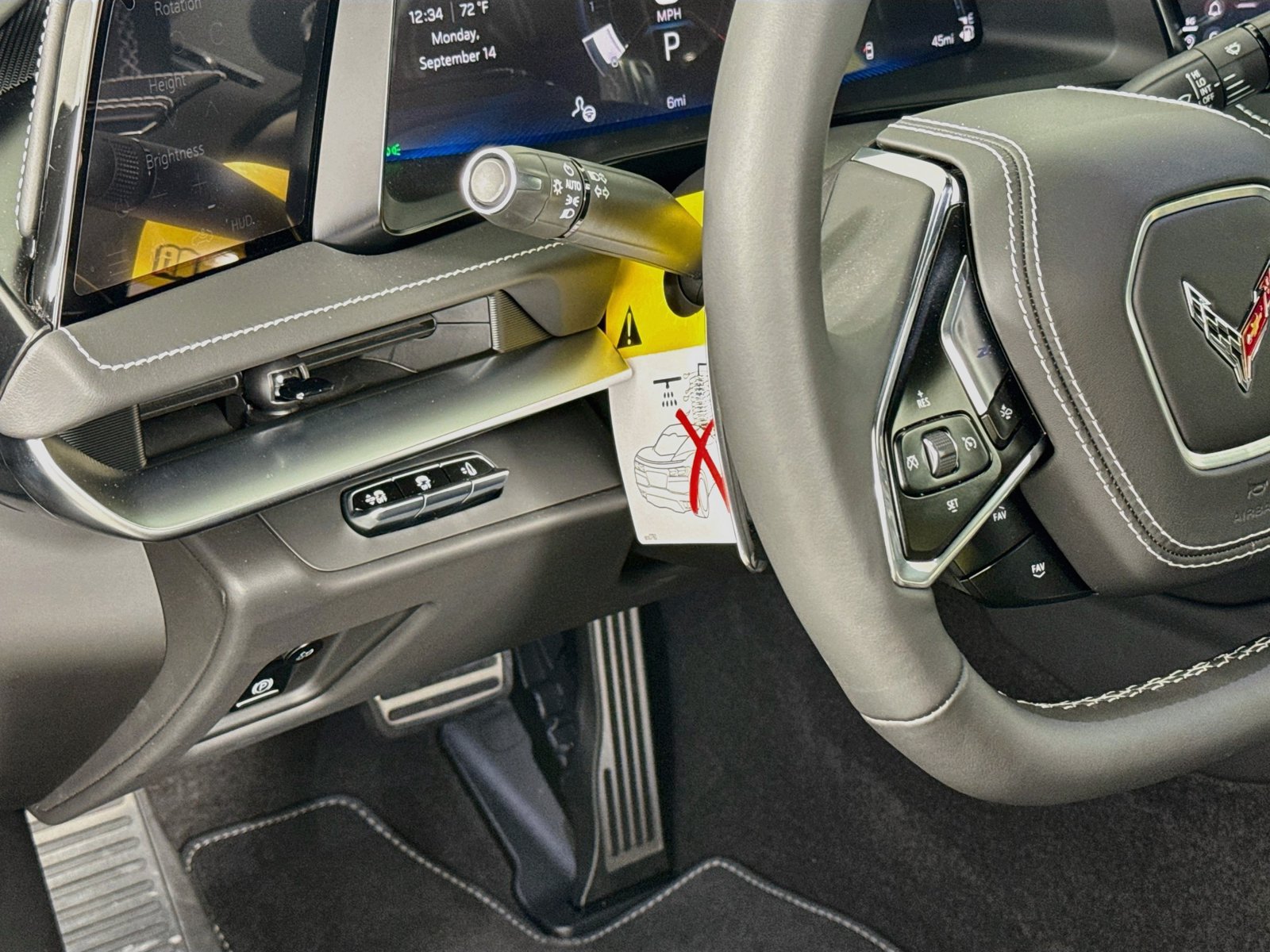 New 2027 Chevrolet Corvette Grand Sport w/ Z52 Sport Performance Package RWD image 10