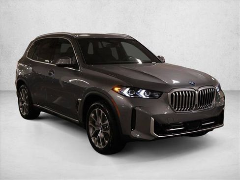 New 2026 BMW X5 xDrive50e AWD/4WD image 6
