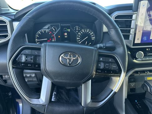 Used 2022 Toyota Tundra Limited image 18