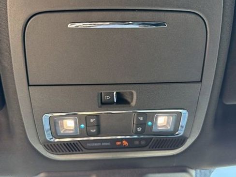 Used 2024 Ford F150 Lariat w/ Equipment Group 502A High image 17