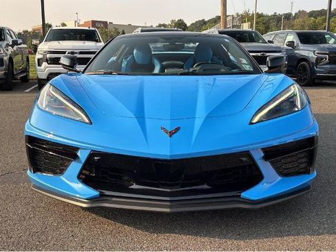 Used 2023 Chevrolet Corvette Stingray Premium Conv w/ Z51 Performance Package RWD image 25