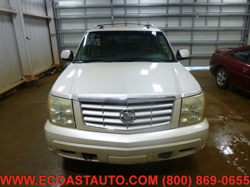 Used 2003 Cadillac Escalade ESV AWD image 5