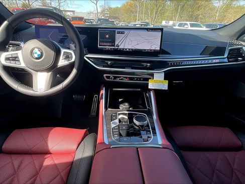 Used 2026 BMW X6 xDrive40i w/ Climate Comfort Package AWD/4WD image 5