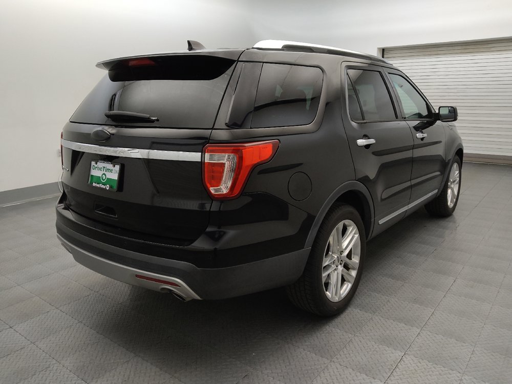 Used 2016 Ford Explorer Limited FWD image 9