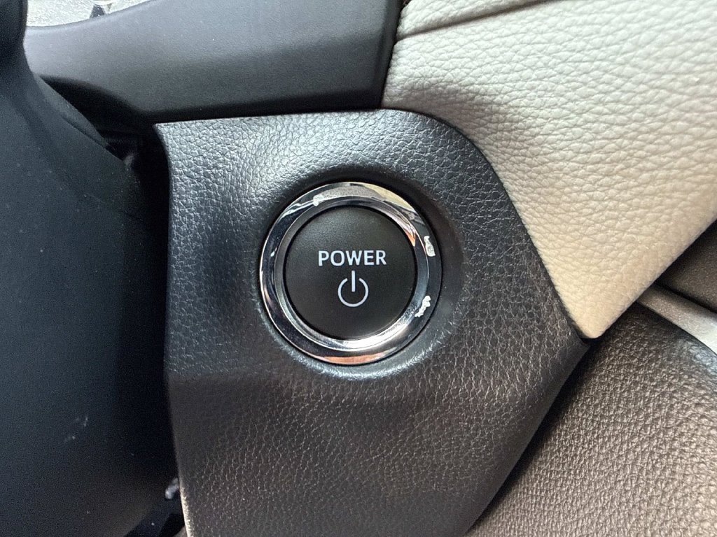 Used 2024 Toyota RAV4 XLE w/ Convenience Package AWD/4WD image 28