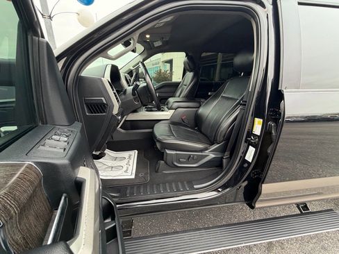 Used 2021 Ford F250 Lariat w/ Lariat Ultimate Package image 13