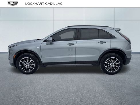 Certified 2024 Cadillac XT4 Sport w/ Cold Weather Package image 5