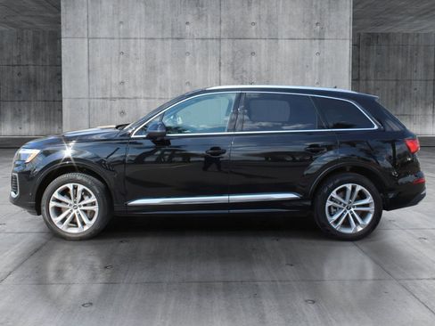 Used 2025 Audi Q7 3.0T Premium Plus image 2