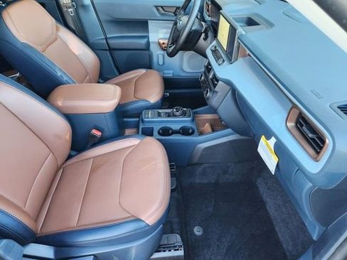 Used 2024 Ford Maverick Lariat image 13