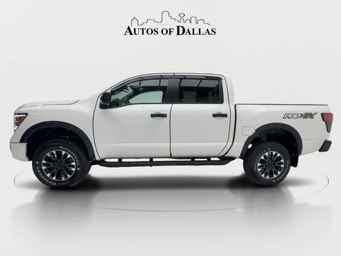 Used 2021 Nissan Titan PRO-4X AWD/4WD image 9