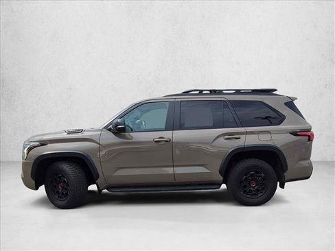 Used 2025 Toyota Sequoia TRD Pro AWD/4WD image 8