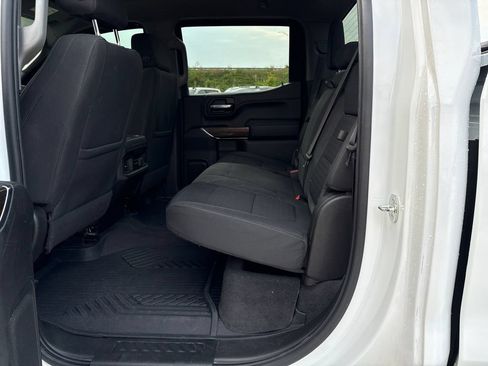 Used 2022 Chevrolet Silverado 1500 LT Trail Boss w/ LPO, Dark Essentials Package AWD/4WD image 35