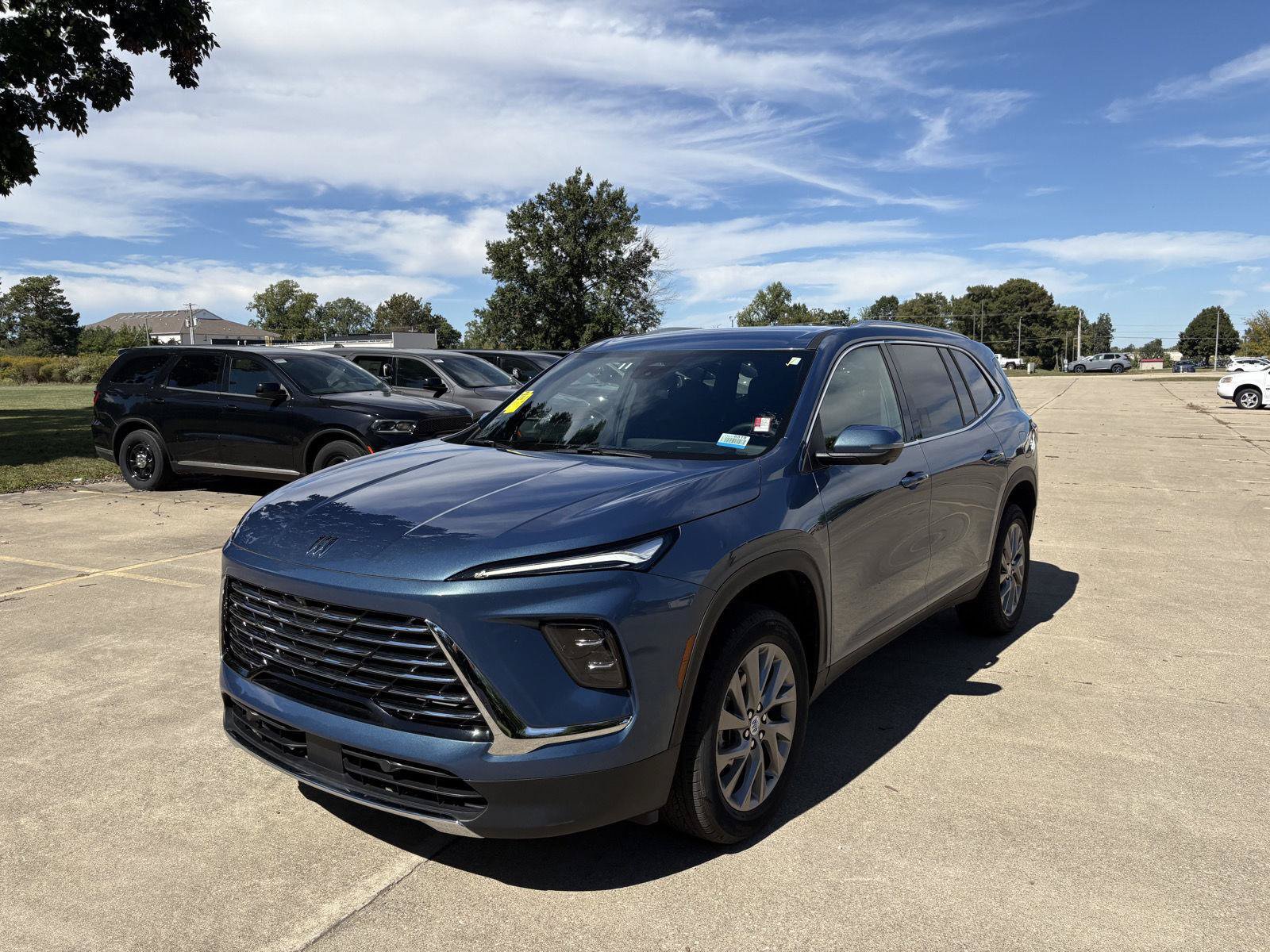 Used 2026 Buick Enclave Preferred FWD image 4
