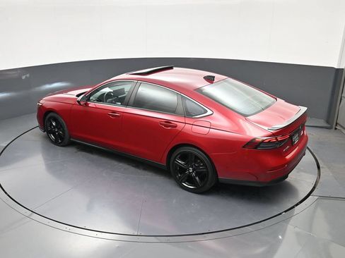 Used 2023 Honda Accord Sport image 32
