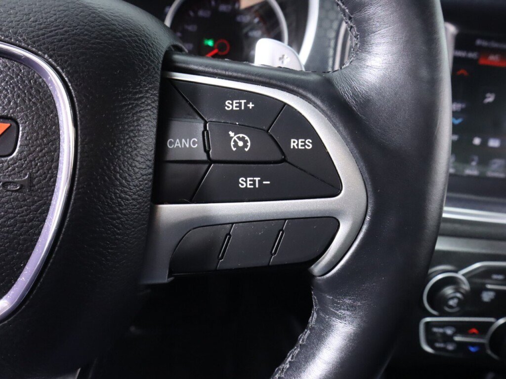 Used 2015 Dodge Charger R/T RWD image 13