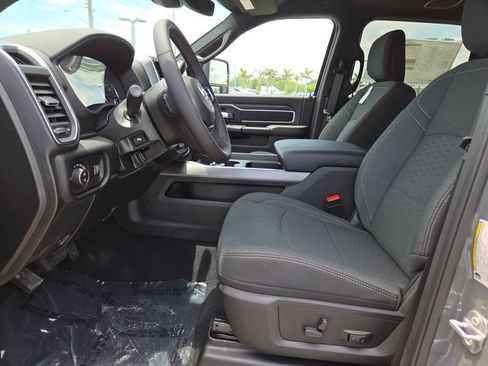 New 2026 RAM 3500 Big Horn AWD/4WD image 27