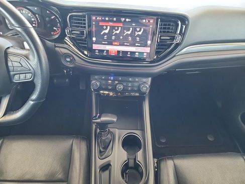 Used 2024 Dodge Durango GT AWD/4WD image 17