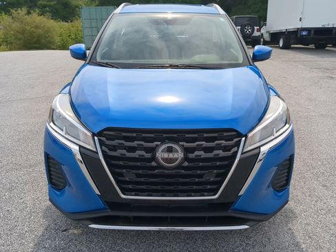 Used 2024 Nissan Kicks SV FWD image 7