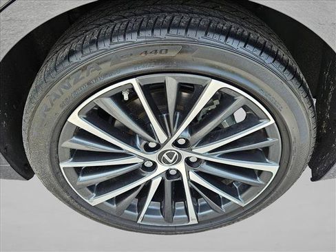 Used 2024 Lexus ES 250 w/ Premium Package AWD/4WD image 23