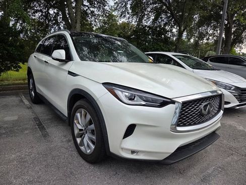 Used 2022 INFINITI QX50 Luxe FWD image 3