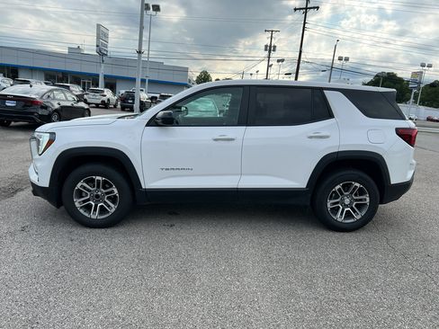 Used 2026 GMC Terrain Elevation AWD/4WD image 5