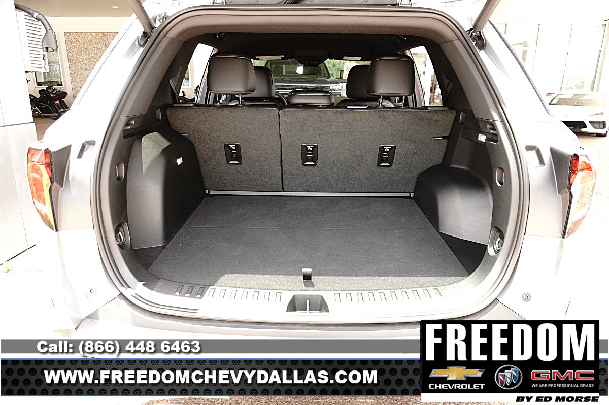 New 2026 GMC Terrain Elevation w/ Elevation Premium Package FWD image 42