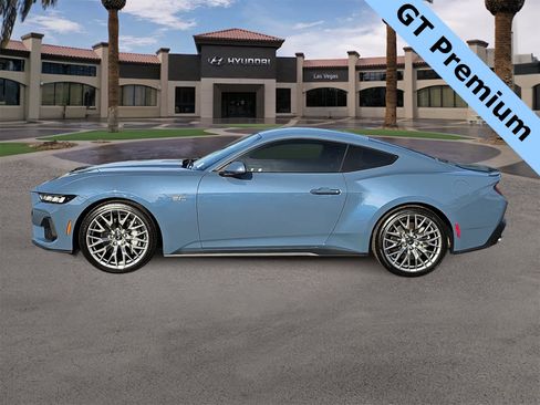 Used 2024 Ford Mustang GT Premium image 5