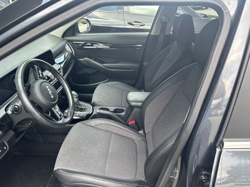 Certified 2024 Kia Seltos S AWD/4WD image 7