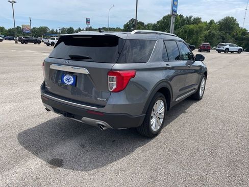 Used 2023 Ford Explorer Limited w/ Limited Technology Package AWD/4WD image 5